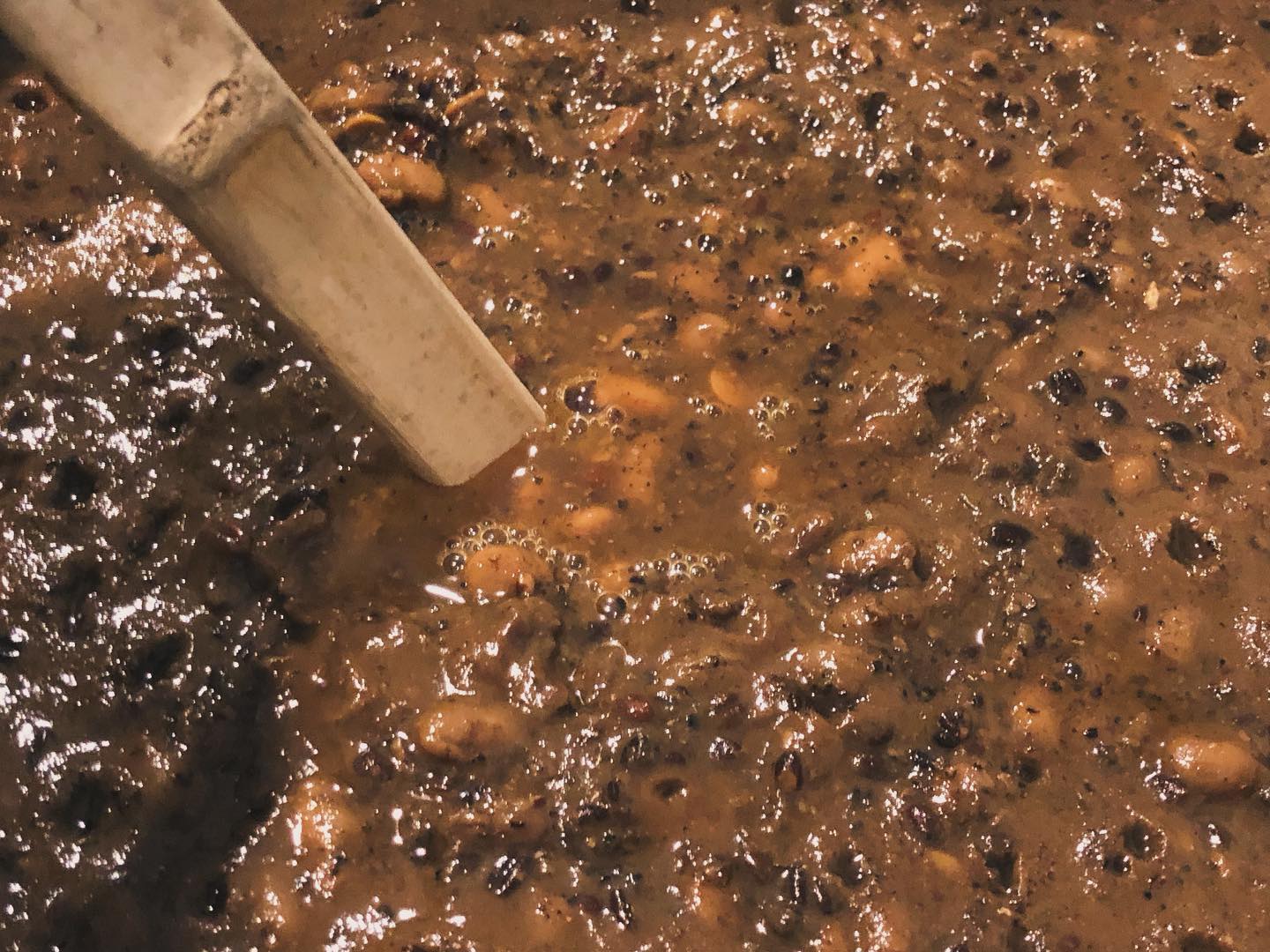 E depois de um bom tempo de repouso, em breve um novo lote do shoyu Koyoshomu 👹

#shoyu
#shoyuartesanal 
#koyoshomu